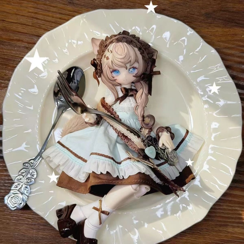 Inedible Doll Lunar Lore Meow  - Mystery Box Blind Bag 评论和价格