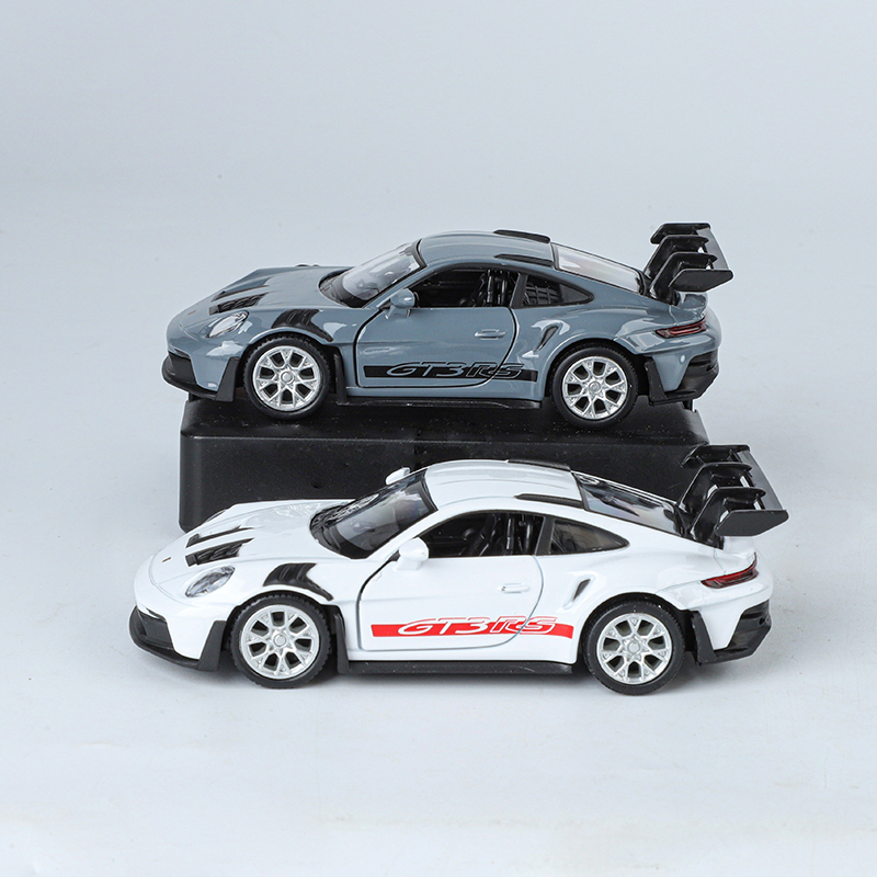 1:36 Porsche 911 GT3 RS Metal  - Hot Wheels Car Track Sets 评论和价格